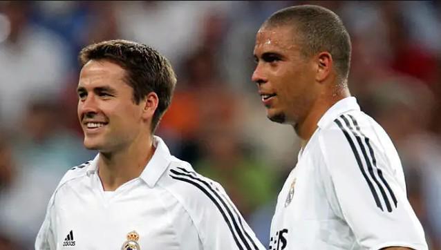 在足球界 在足球界